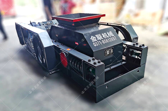 狼牙破碎機(jī)_大型狼牙破碎機(jī)視頻,狼牙破碎機(jī)多少錢一臺(tái)/價(jià)格