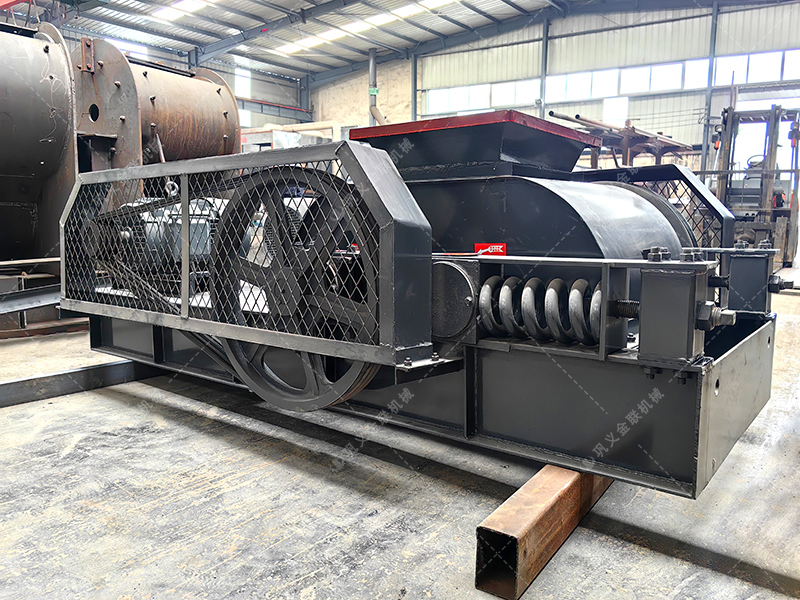 雙齒輥破碎機的電機如何保養(yǎng)？