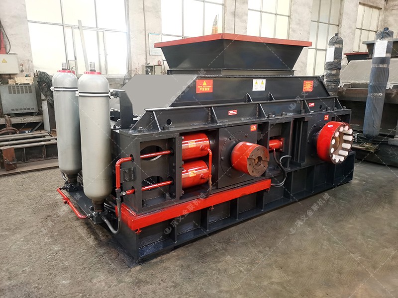 青石對輥破碎機(jī)：為何在礦山開采中備受青睞？