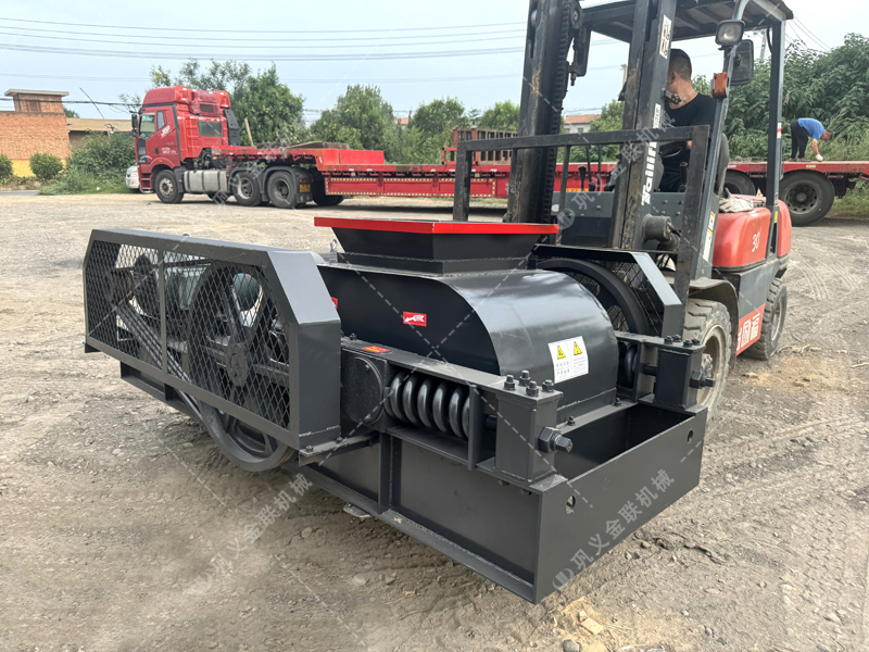 采購雙齒輥破碎機必問的7個問題！少問一個都可能被坑？