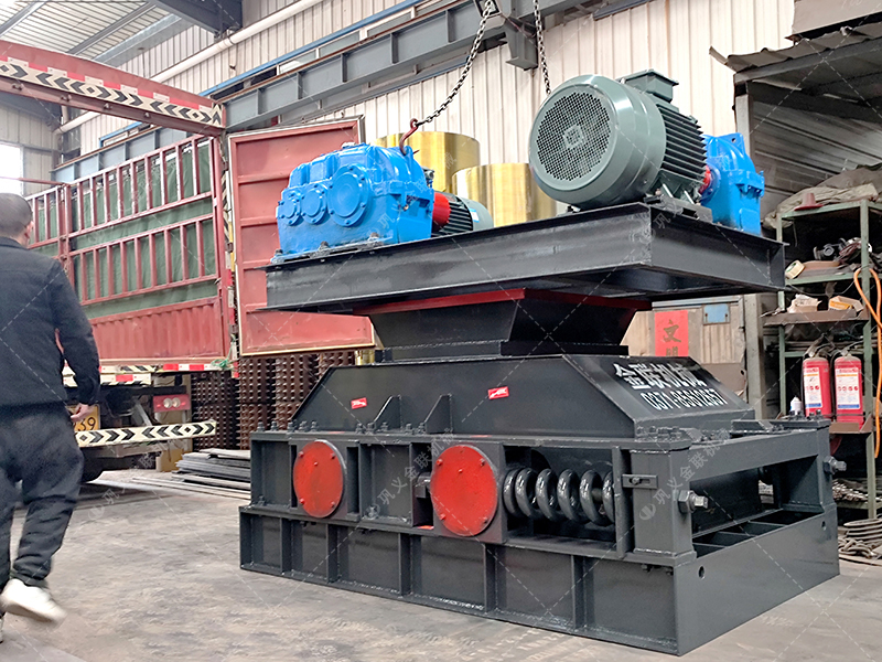 傳統(tǒng)破碎機處理廢渣總 “水土不服”？為何雙齒輥機型能輕松勝任？