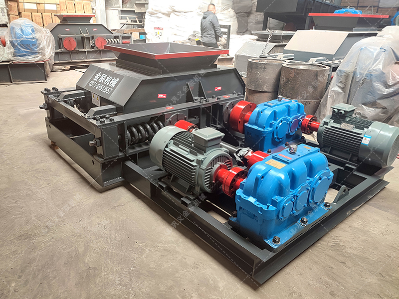 雙齒輥破碎機(jī)處理含雜原煤：專業(yè)優(yōu)勢究竟比傳統(tǒng)設(shè)備強(qiáng)在哪？